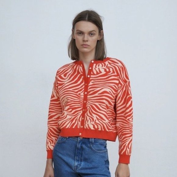 NWT Zara Zebra Orange Sweater Jacket Cardigan  Medium - Picture 2 of 12